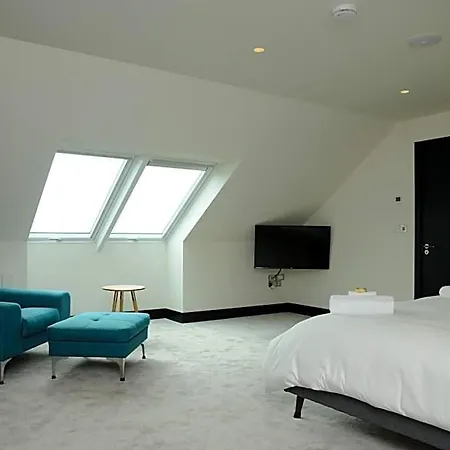 Seascapes Bed & Breakfast 4*